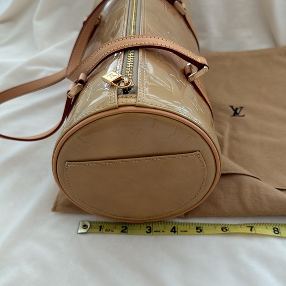 Louis Vuitton Bedford Handbag - Picture 13 of 13